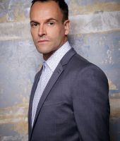 Jonny Lee Miller