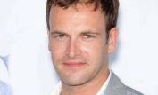 Jonny Lee Miller