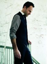 Jonny Lee Miller