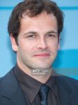 Jonny Lee Miller