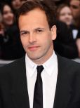 Jonny Lee Miller