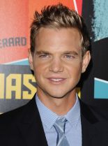 Jonny Weston photo
