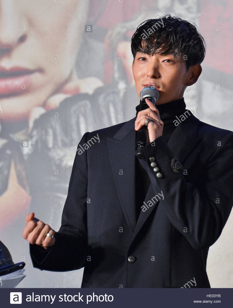 Joon-Gi Lee