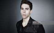 Jordan Gavaris