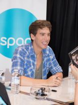 Jordan Gavaris