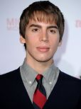 Jordan Gavaris