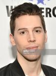 Jordan Gavaris