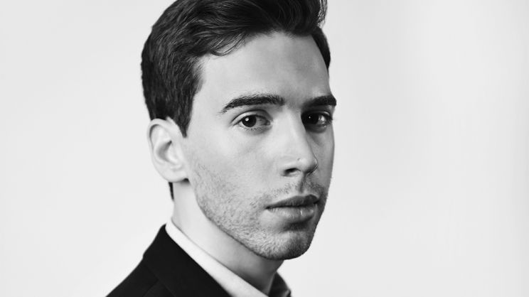 Jordan Gavaris