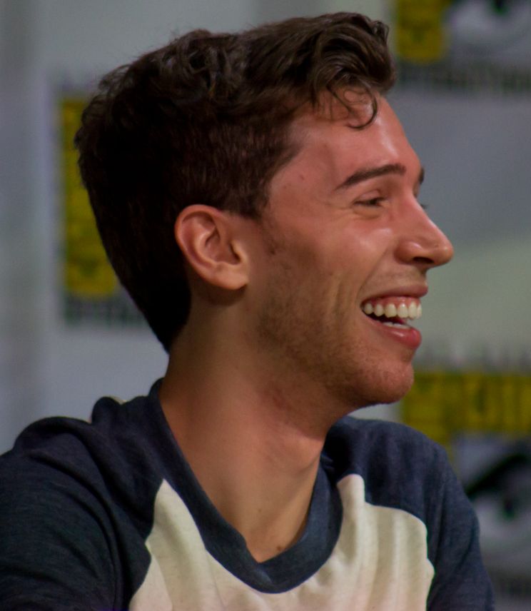 Jordan Gavaris