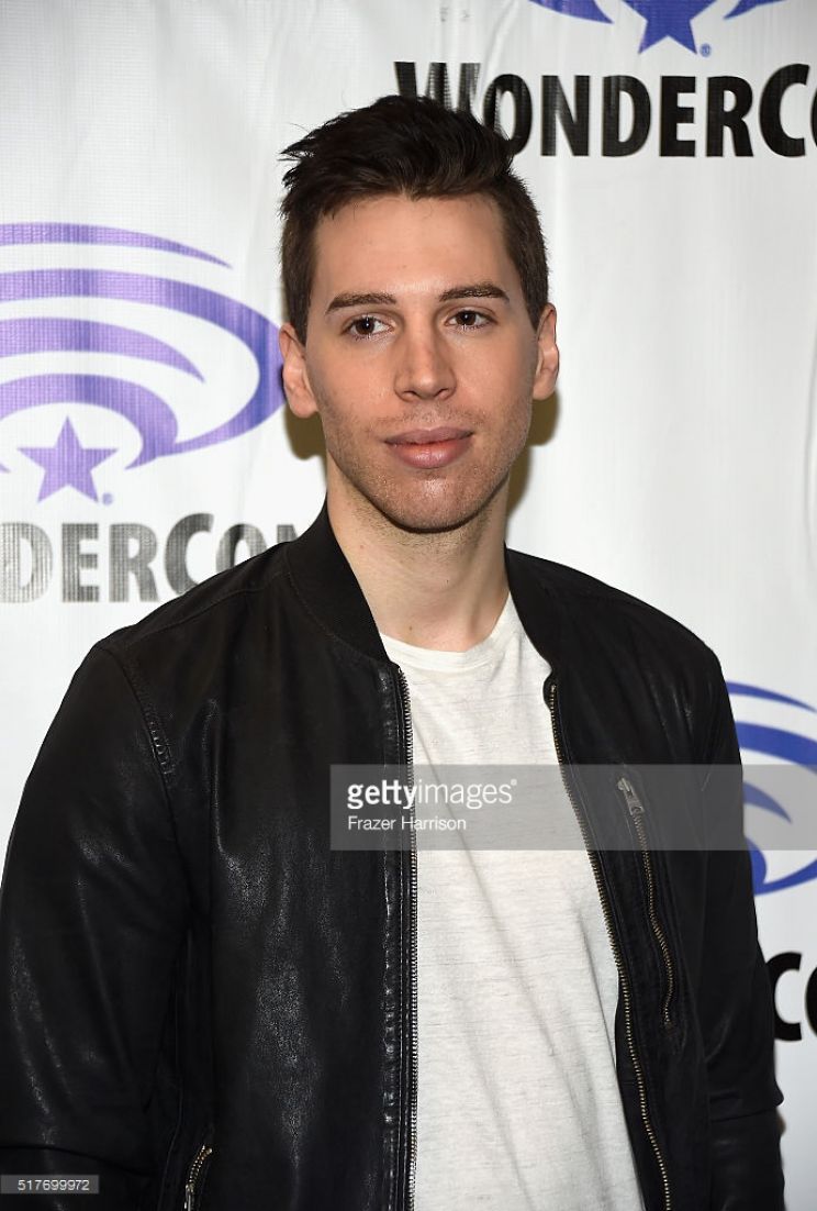 Jordan Gavaris