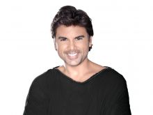 Jorge Luis Pila photo