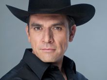Jorge Salinas
