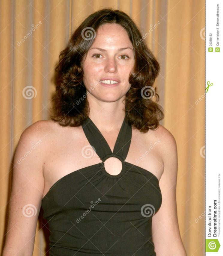 Jorja Fox