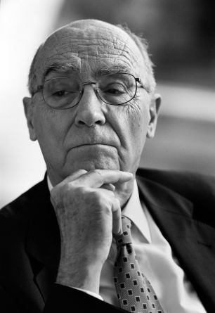 José Saramago