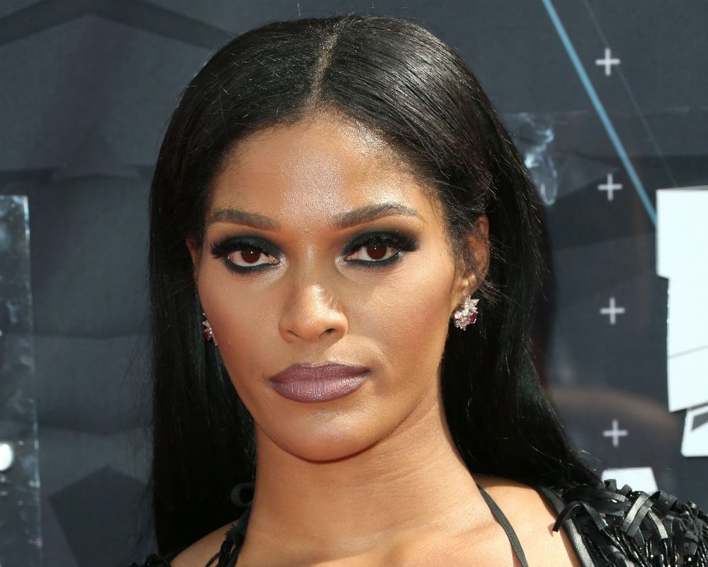 Pictures of Joseline Hernández