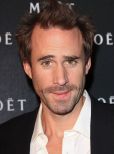 Joseph Fiennes