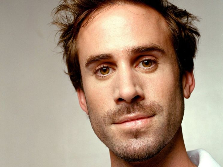 Joseph Fiennes