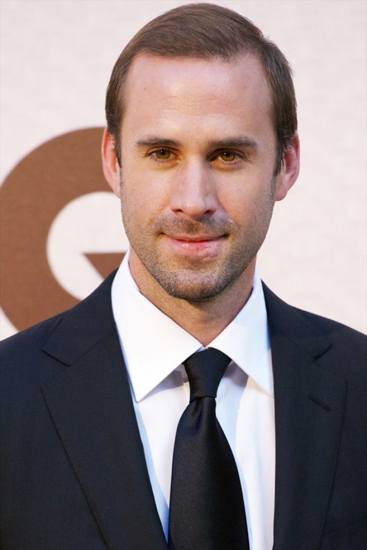 Joseph Fiennes