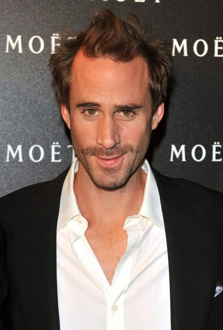 Joseph Fiennes