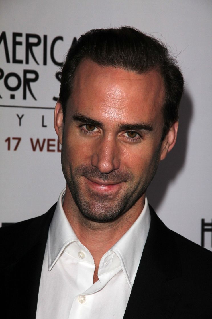 Joseph Fiennes