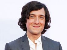 Josh Brener