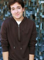 Josh Brener