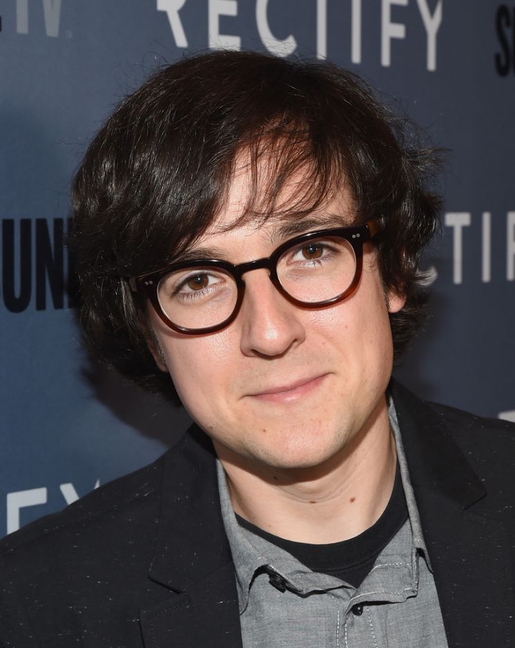 Josh Brener