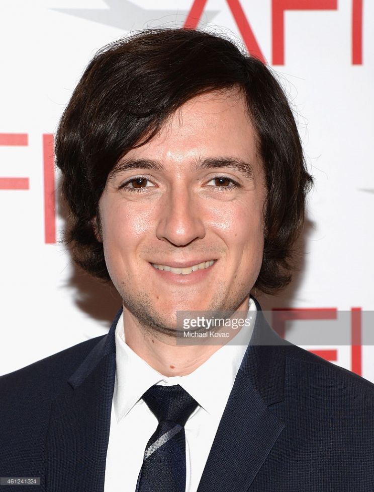 Josh Brener