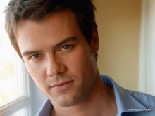 Josh Duhamel