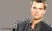 Josh Duhamel