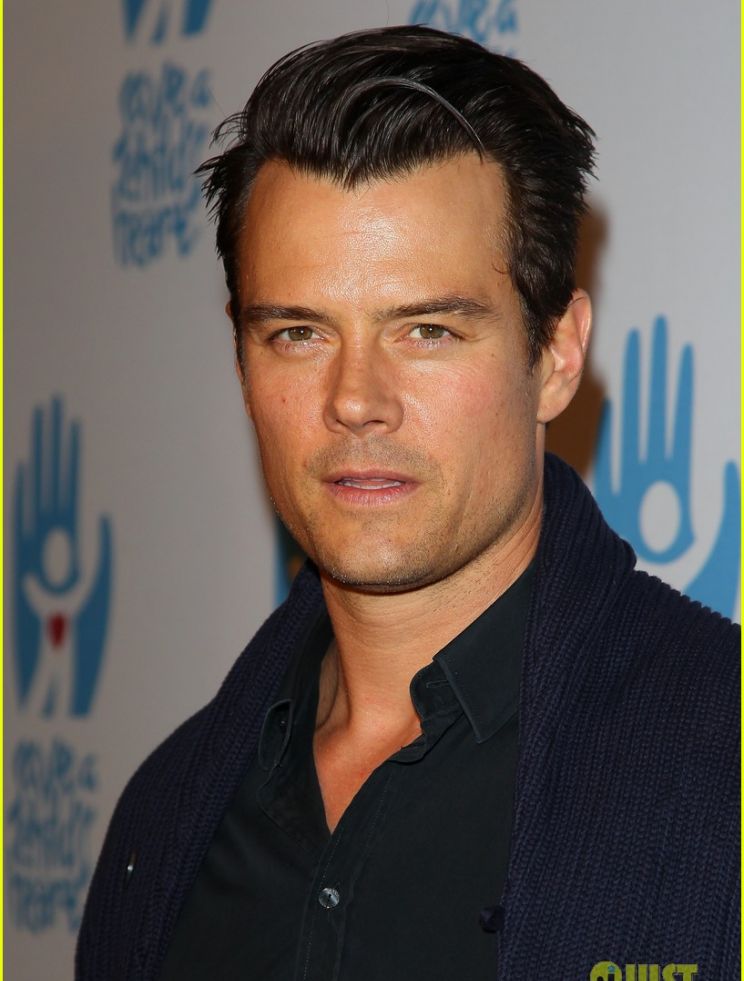 Josh Duhamel