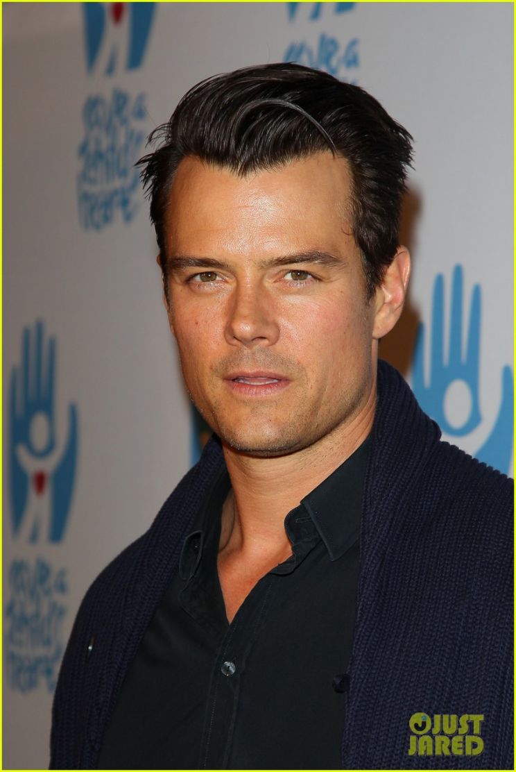 Josh Duhamel