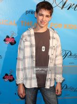 Josh Feldman #3583740 picture (Portrait Medium)