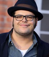 Josh Gad