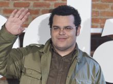 Josh Gad