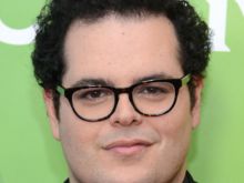 Josh Gad