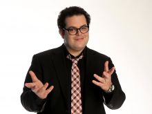 Josh Gad