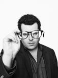 Josh Gad