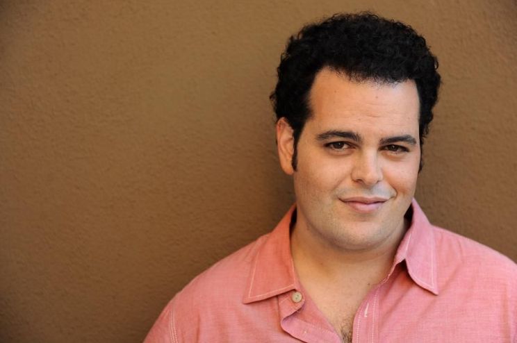 Josh Gad