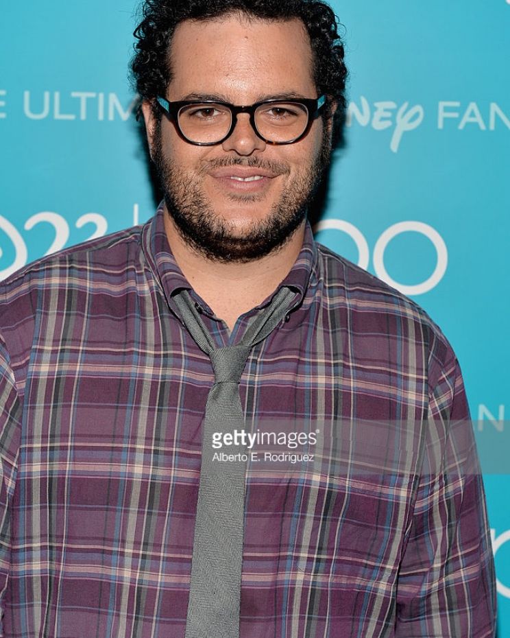 Josh Gad