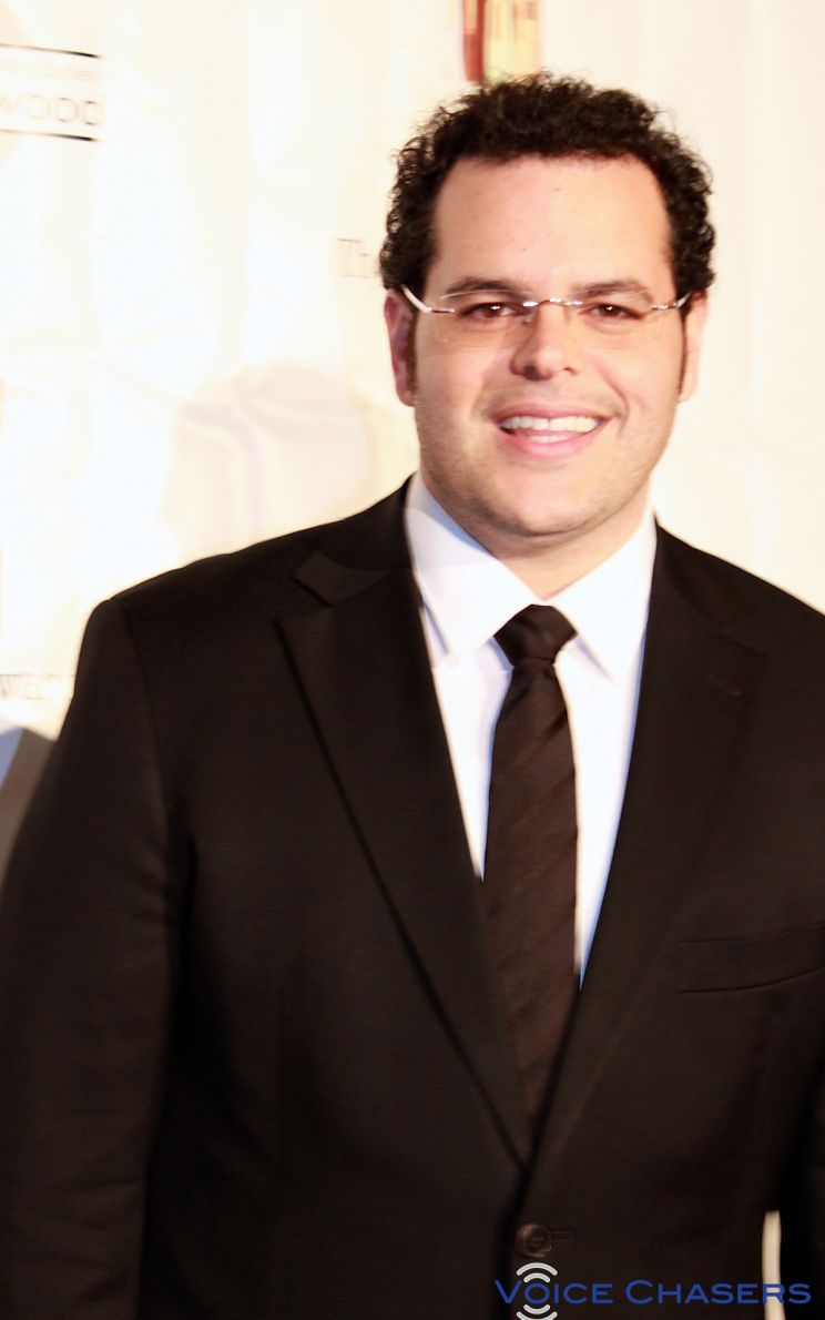 Josh Gad