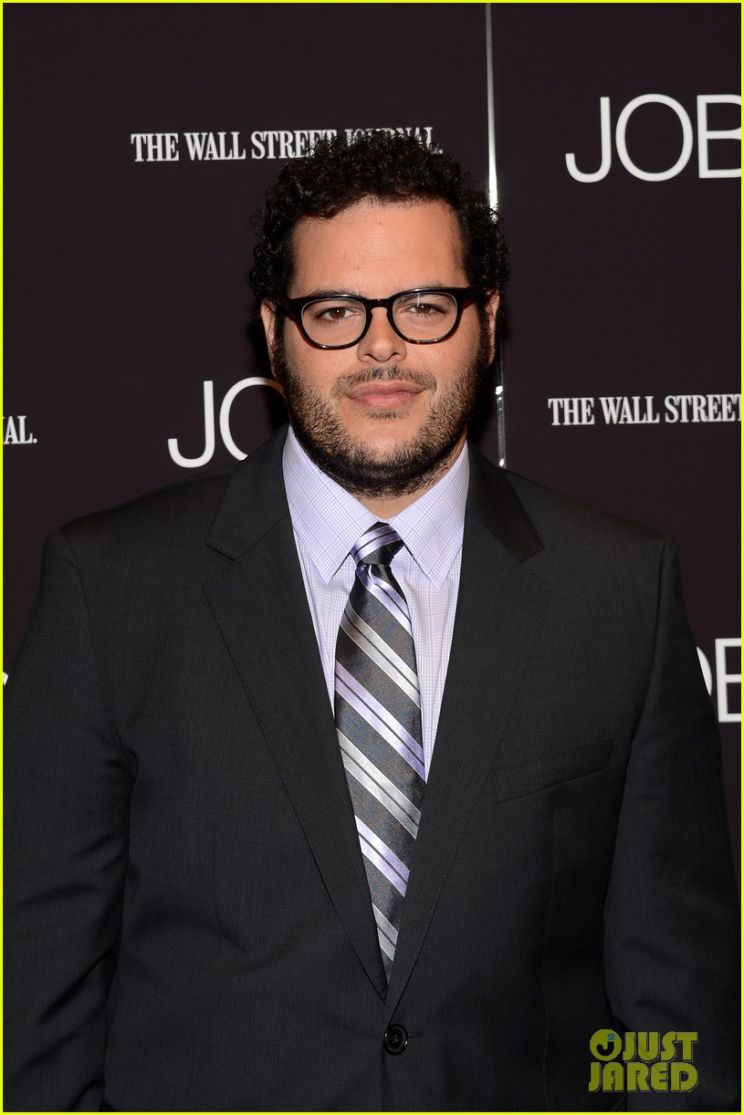 Josh Gad