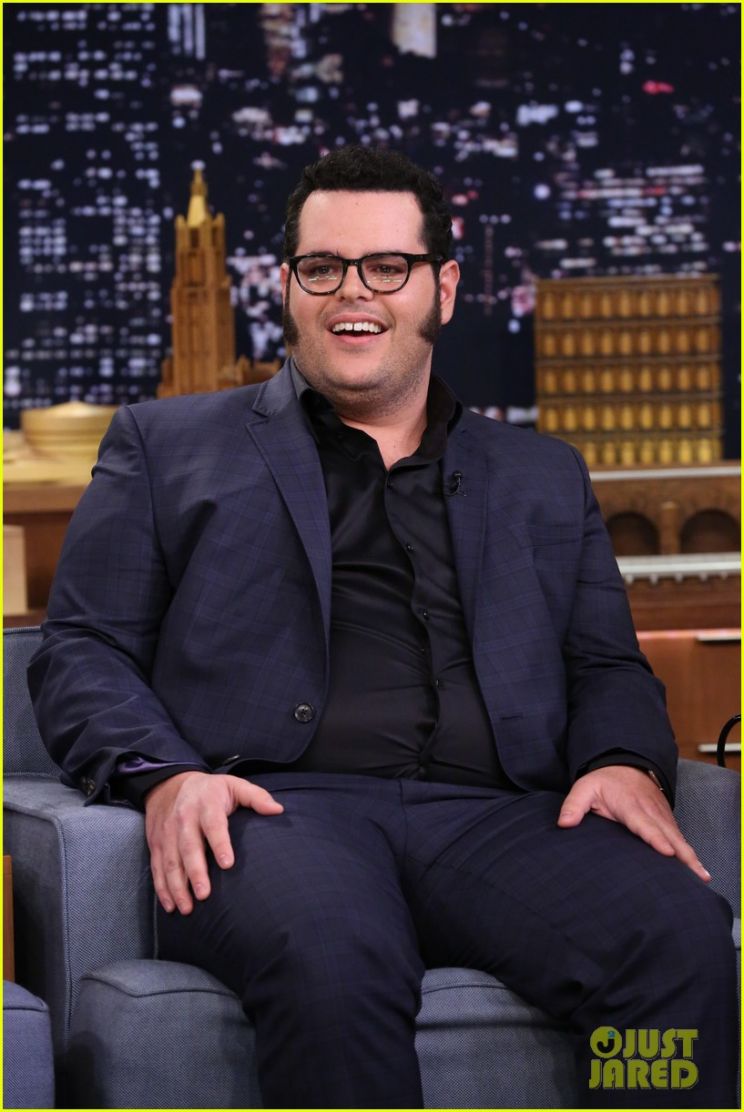 Josh Gad