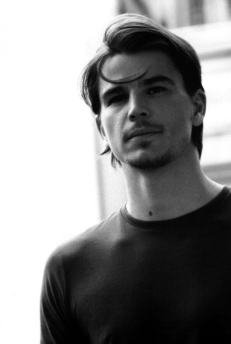 Josh Hartnett