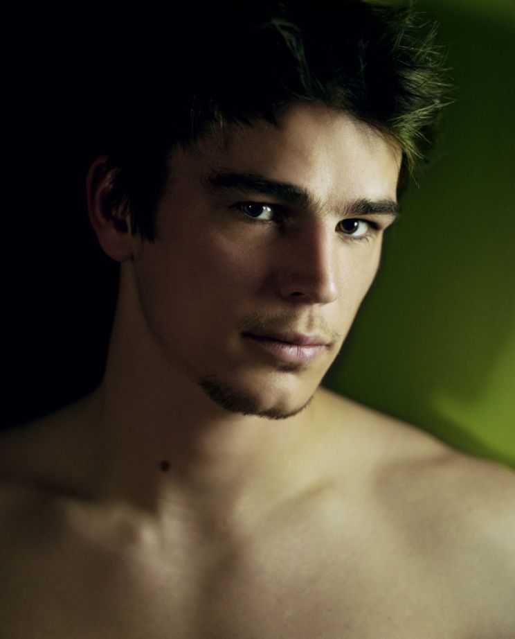 Josh Hartnett