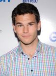 Josh Helman