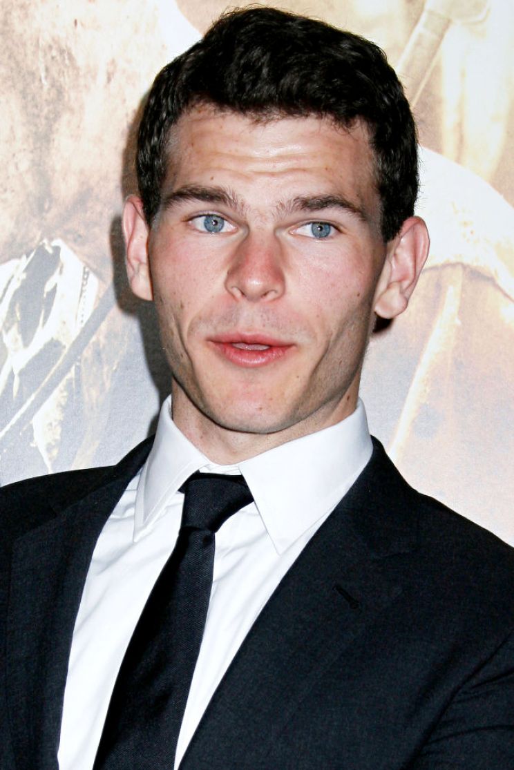 Josh Helman