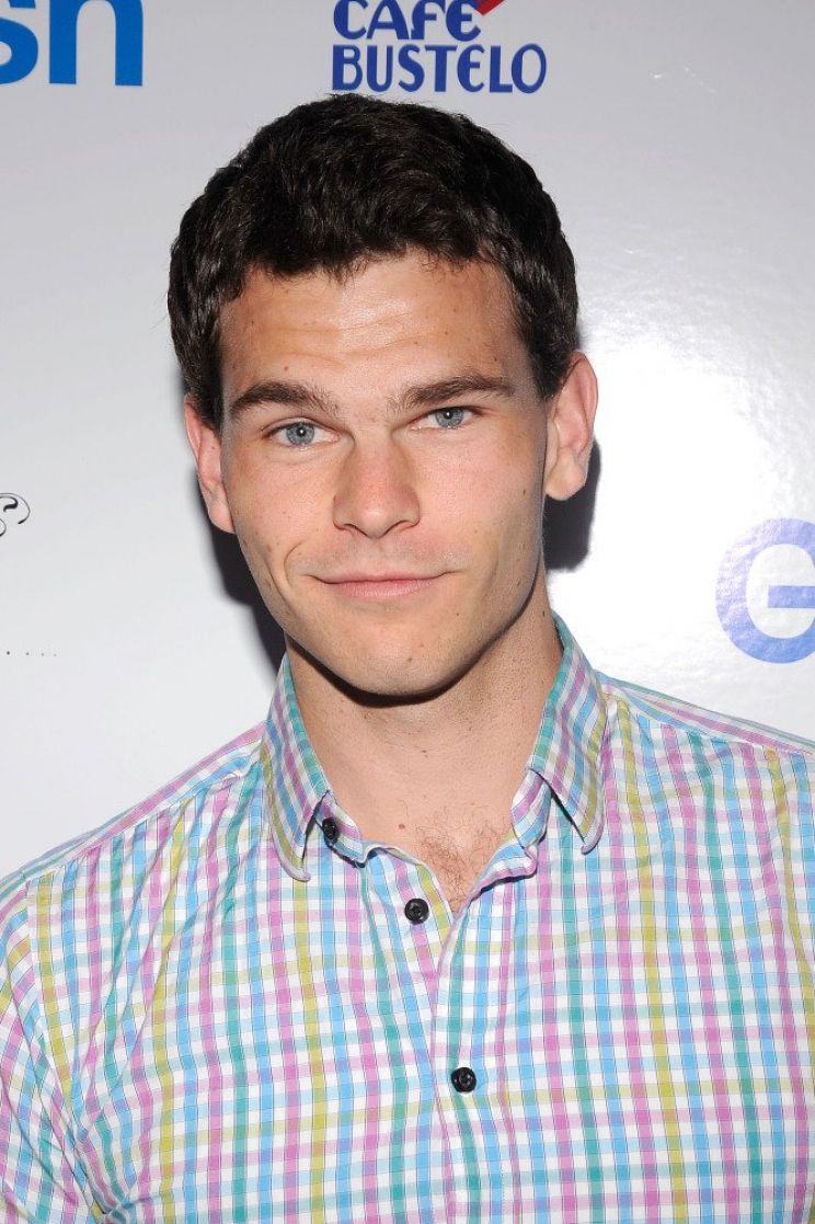 Josh Helman
