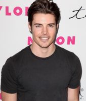 Josh Henderson