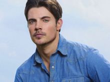 Josh Henderson